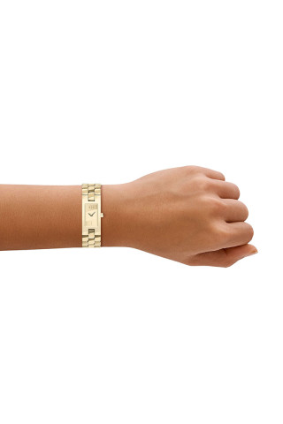 Armani Exchange Satovi 