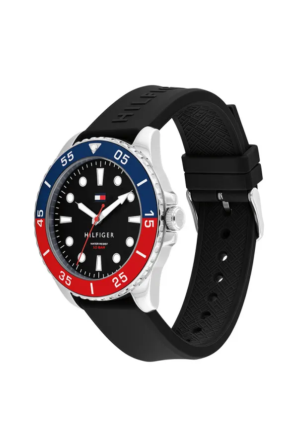 Tommy Hilfiger Satovi 