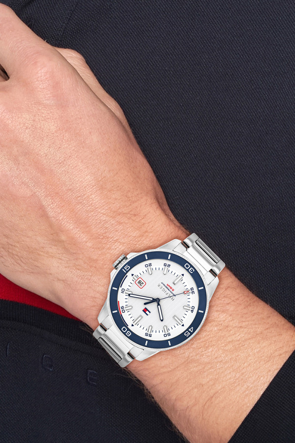Tommy Hilfiger Satovi 