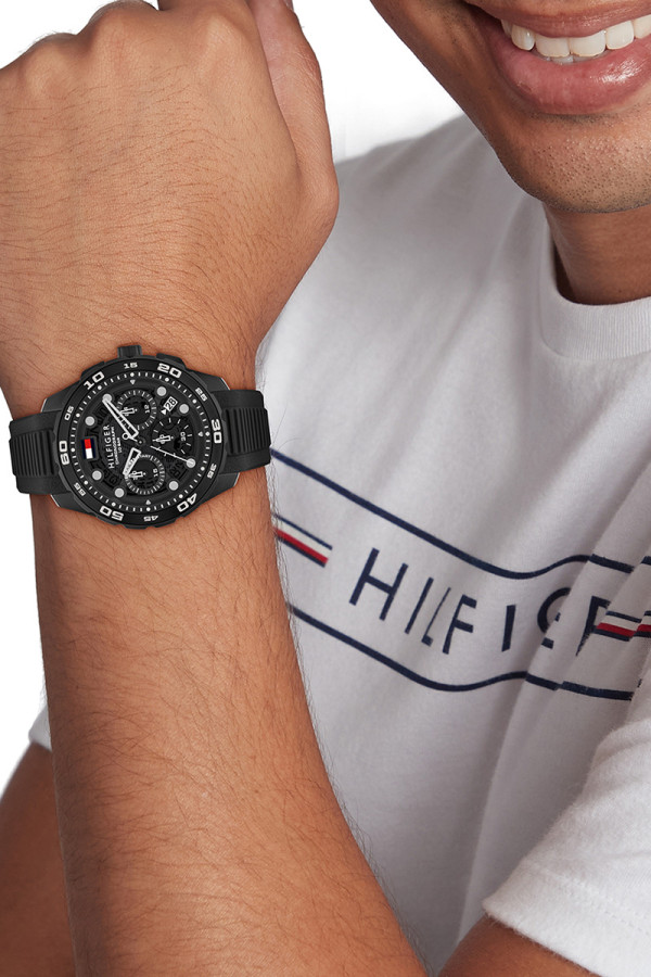 Tommy Hilfiger Satovi 