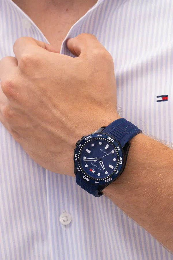 Tommy Hilfiger Satovi 