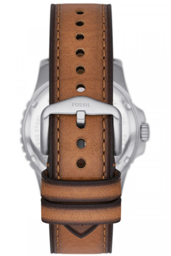 Fossil Satovi 