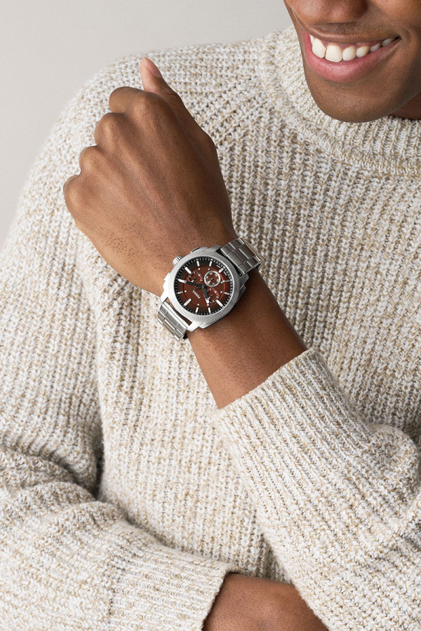 Fossil Satovi 